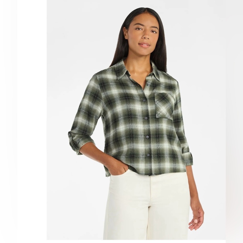 Time and Tru Olive Plaid Button-Front Shirt NEW IN PACKAGE